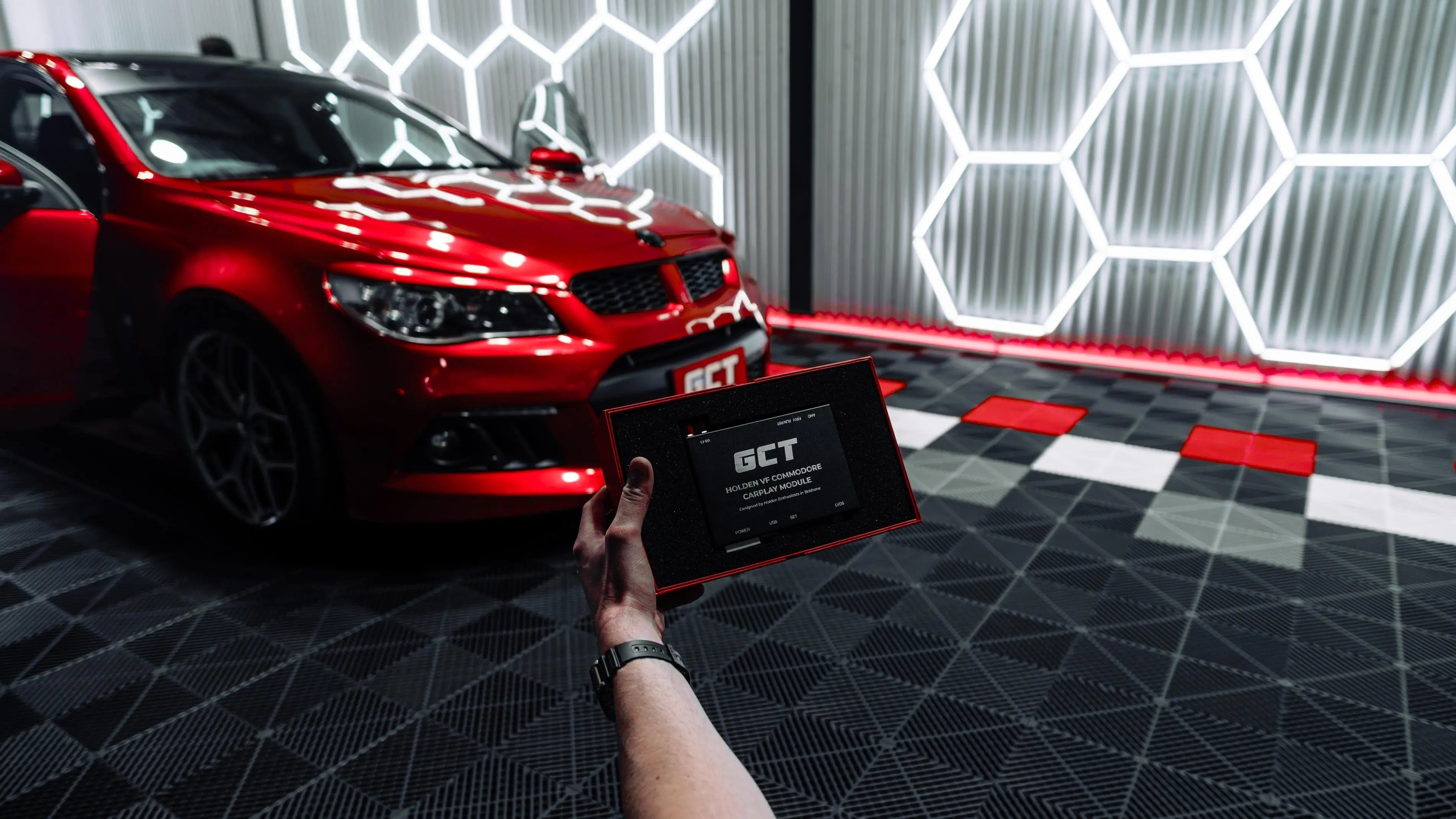 Holden VF Wireless CarPlay DIY Kit GetCarTech