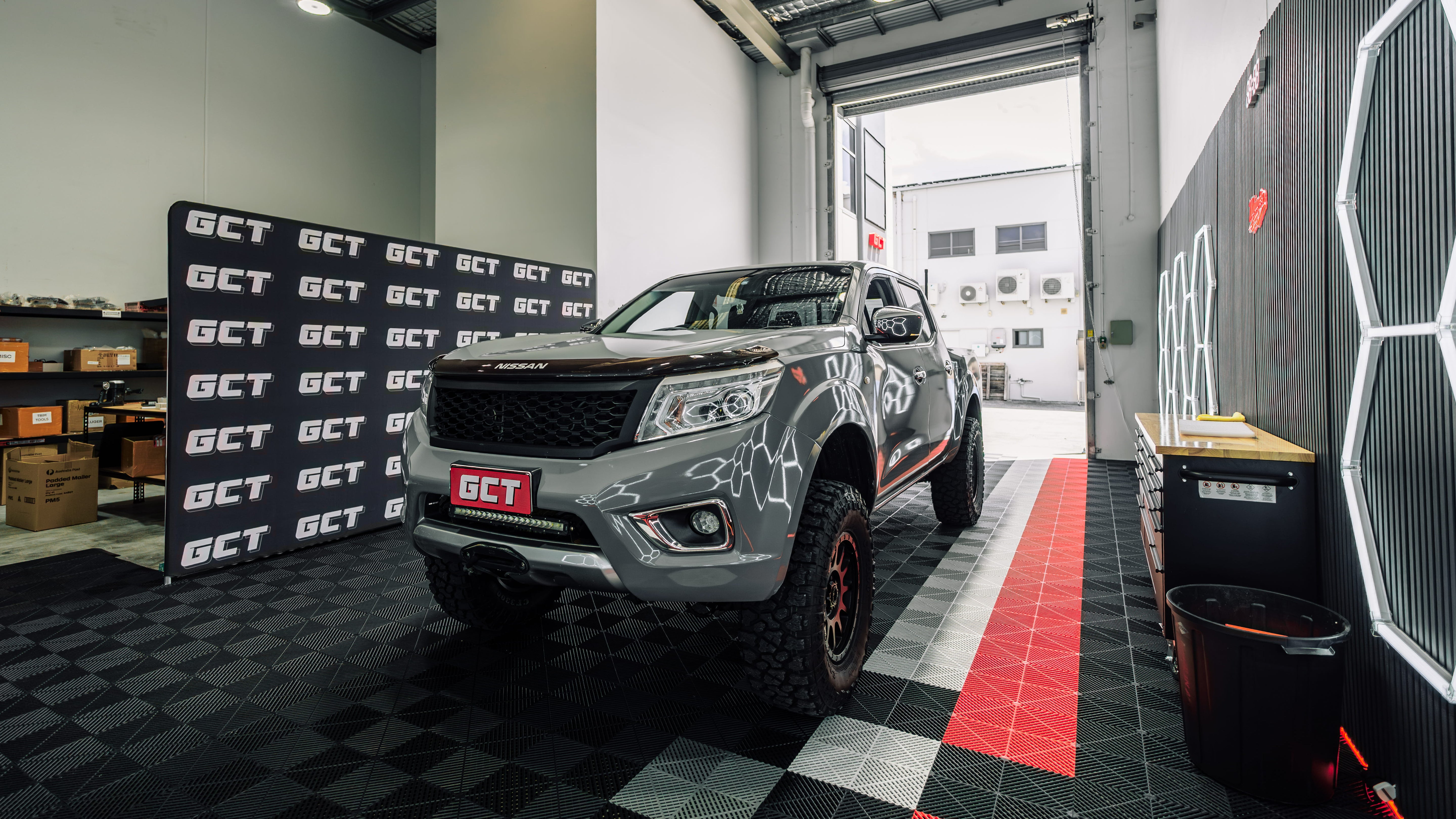 Nissan Navara NP300 Wireless Carplay Headunit DIY Kit