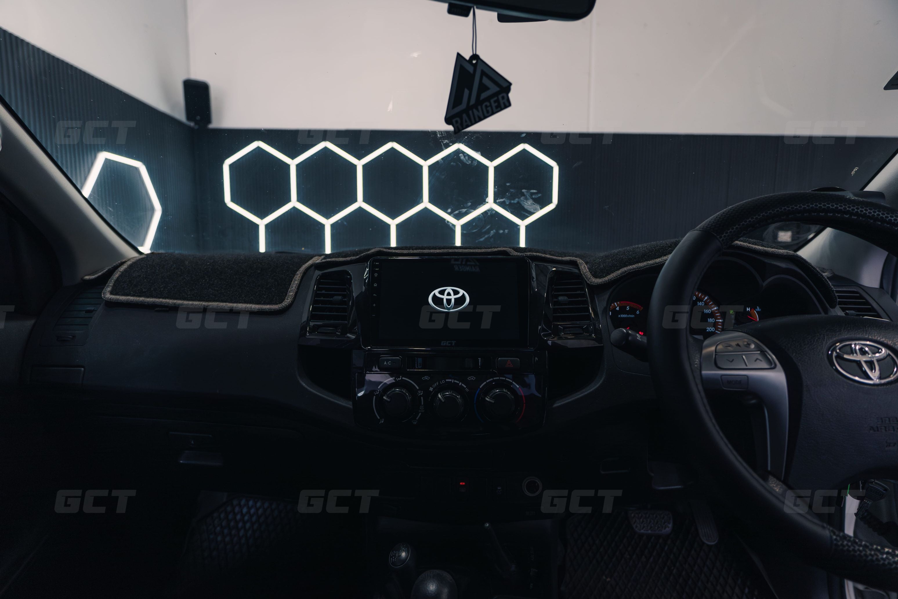 Toyota Hilux N70 Wireless Carplay Headunit DIY Kit