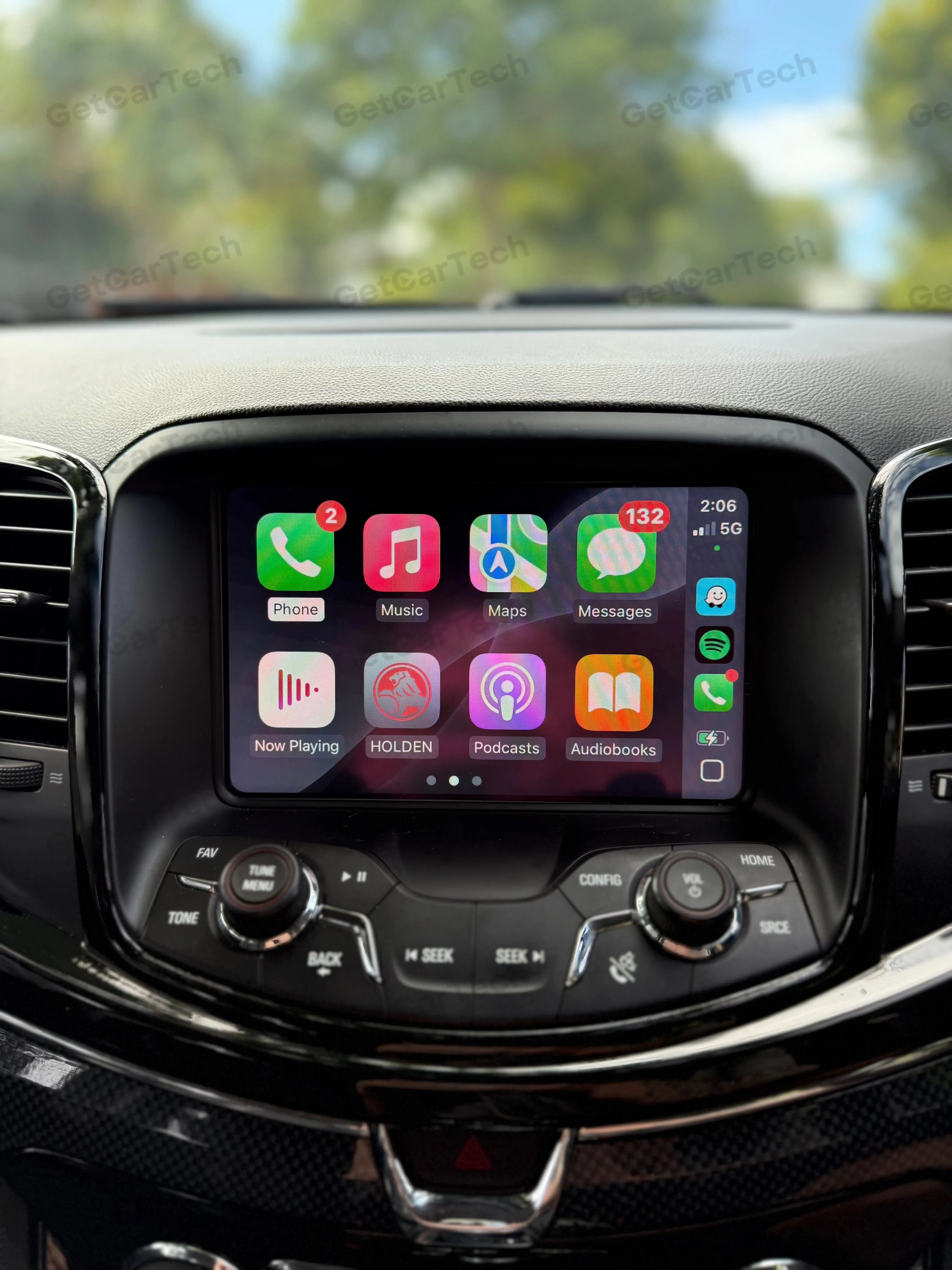 Holden VF Wireless CarPlay DIY Kit GetCarTech