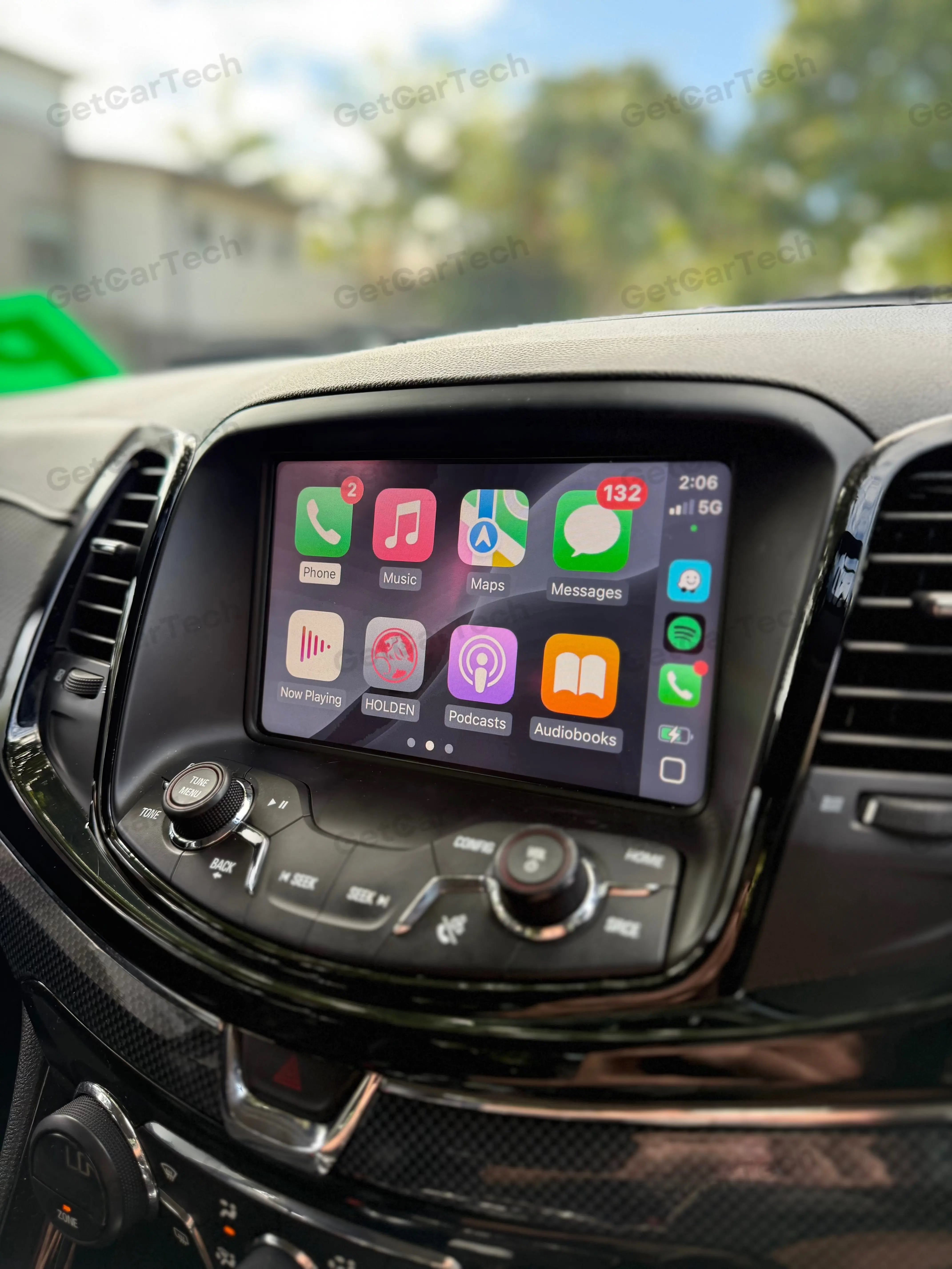 Holden VF Wireless CarPlay DIY Kit GetCarTech